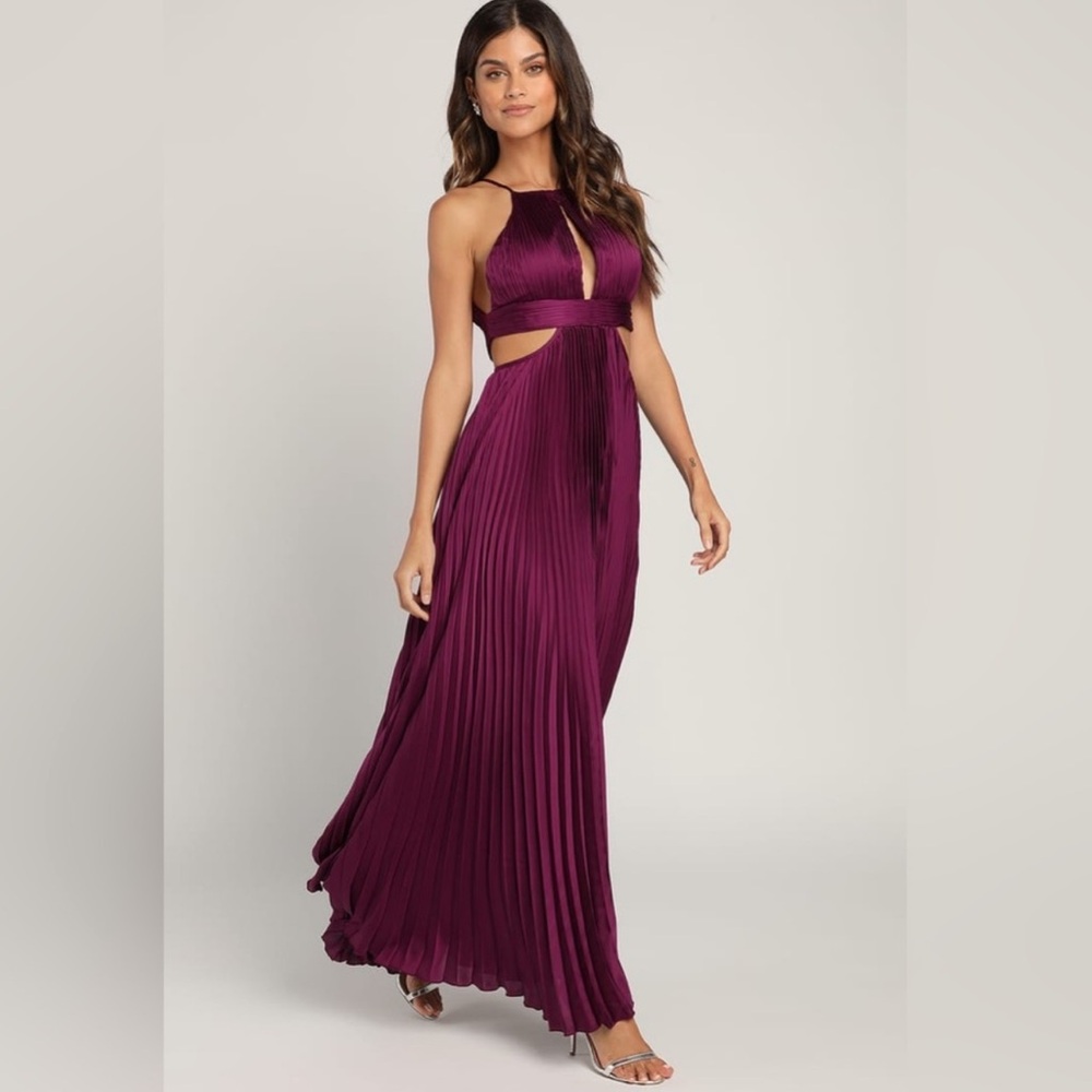 Minuet Plum satin pleated halter maxi dress size L 
( Maternity Optional ) - Picture 3 of 10